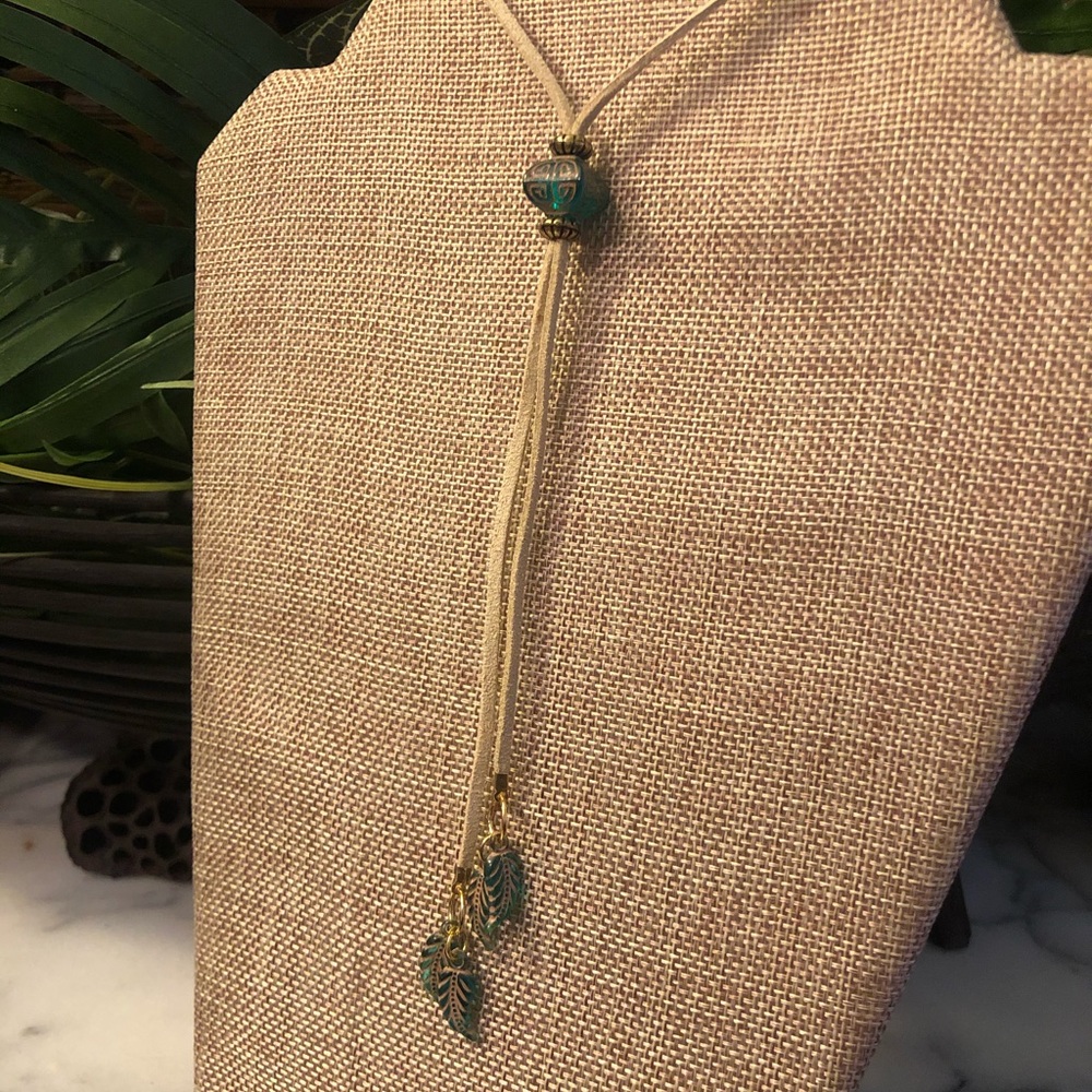 Woman’s Leather Bolo Necklace